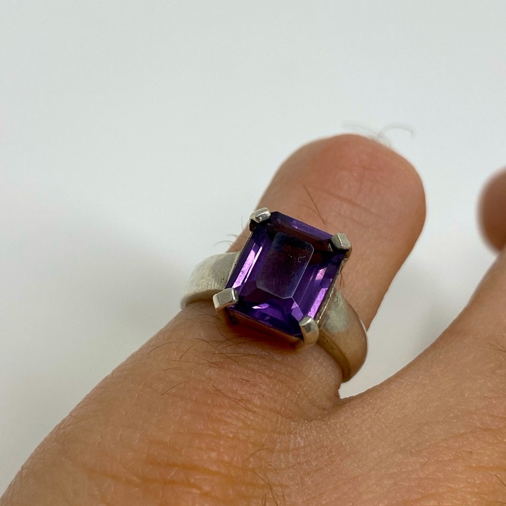 .925 Silver Emerald Cut Amethyst Ring | Size 6 | Vintage Unisex Jewlery